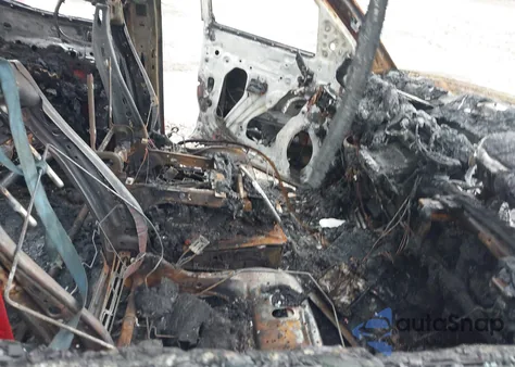 2017 Chevrolet Silverado 1500 1Lt из США, поврежденный, VIN 1GCVKREC9HZ371723